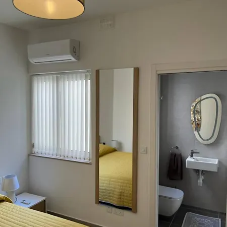 Lovely3bedroom With Garage By Homely 아파트